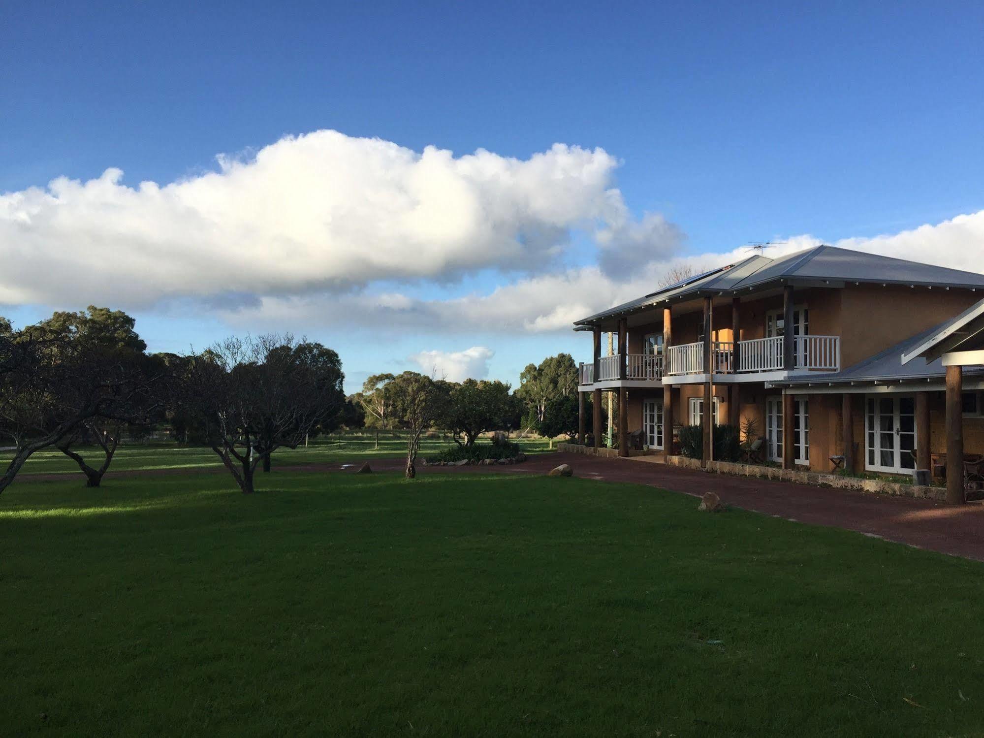 Erravilla Country Estate Spa Suite Accommodation Cowaramup Dış mekan fotoğraf