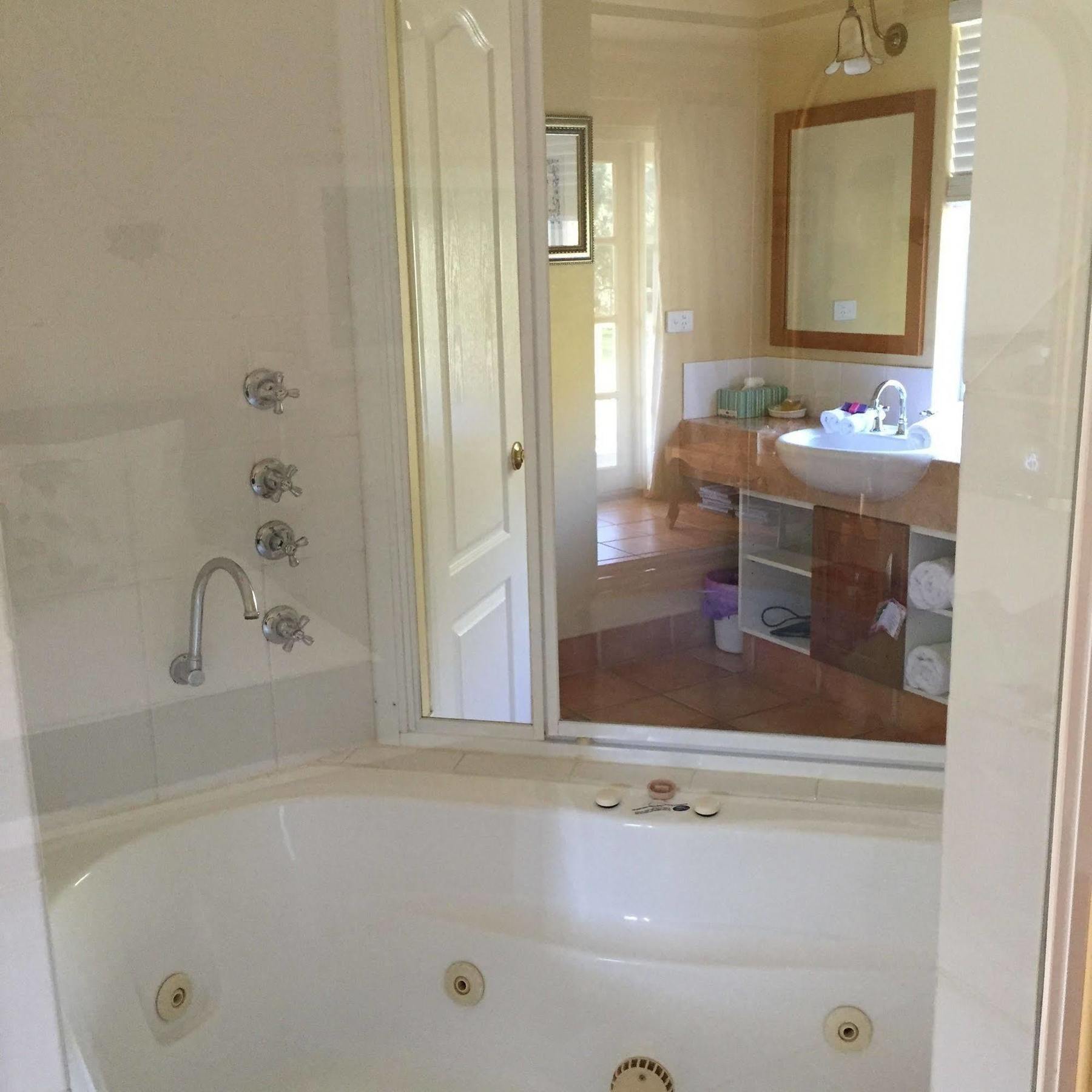 Erravilla Country Estate Spa Suite Accommodation Cowaramup Dış mekan fotoğraf